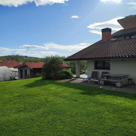 Urrumendi Holiday home *